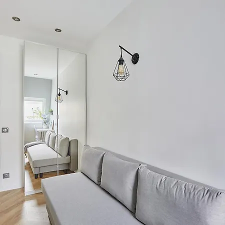 Arc De Triomphe - Champs Elysees Apartment